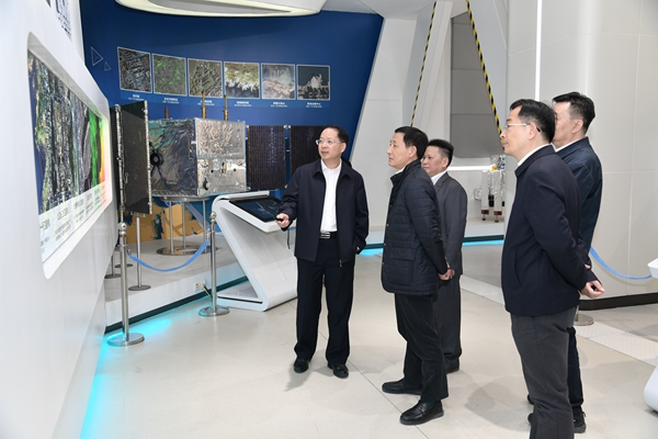 彭華崗、國資、央企、國資委、秘書長、企業改革